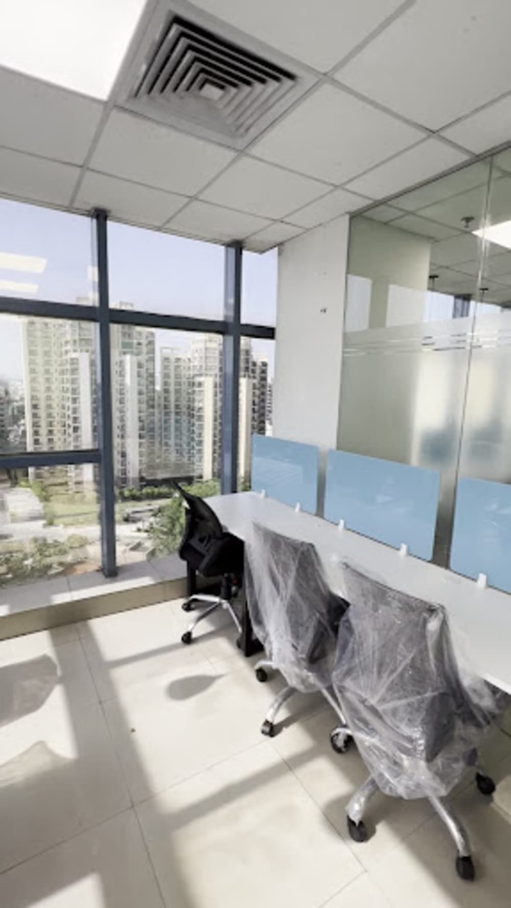 SevenHive Coworking Sector 47