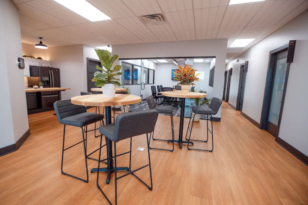 Avant Spaces-Elkhorn