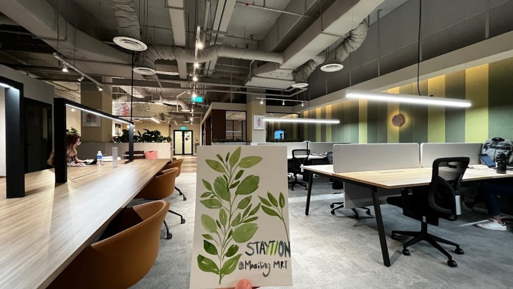 Staytion Marsiling MRT