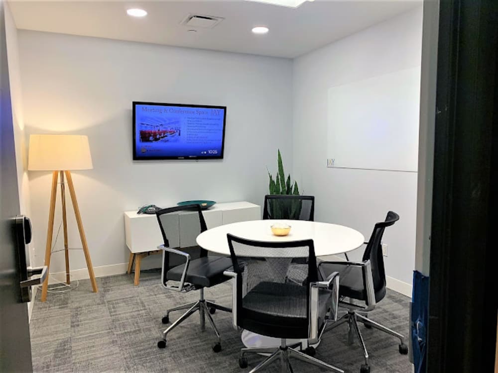 Jay Suites-Wall Street