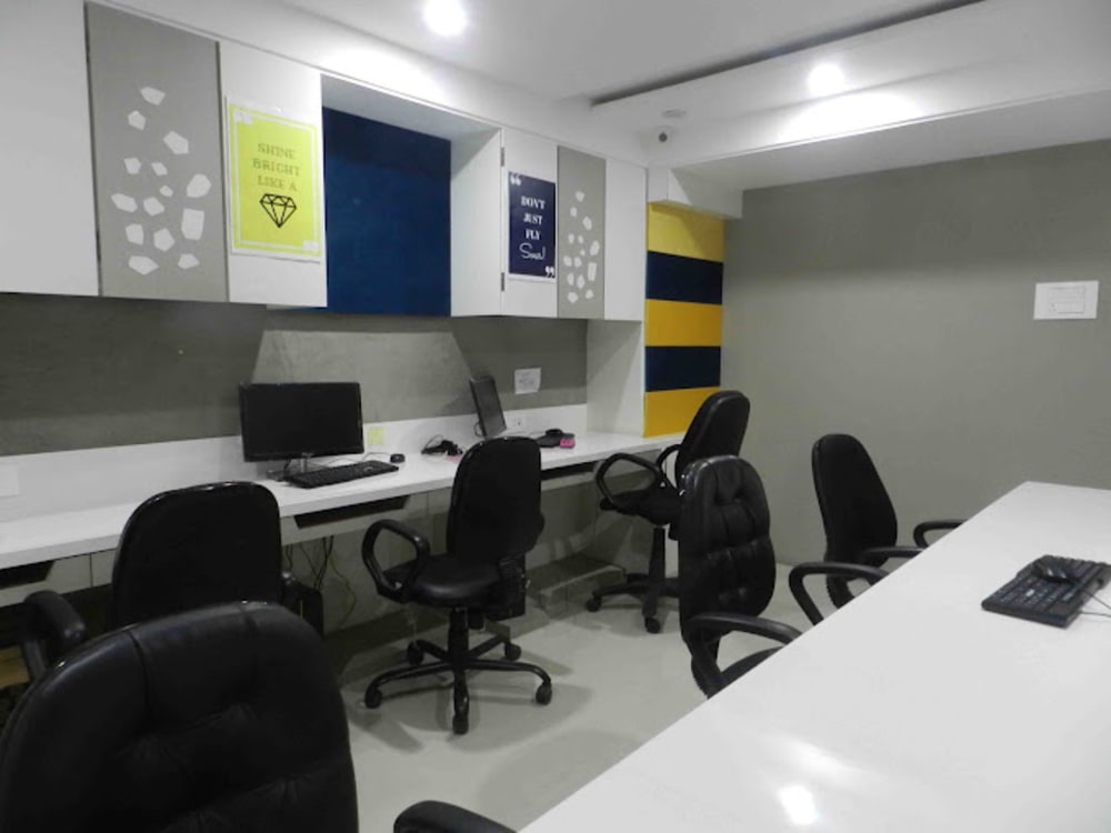 Adited Coworking Satguru Parinay- Indore