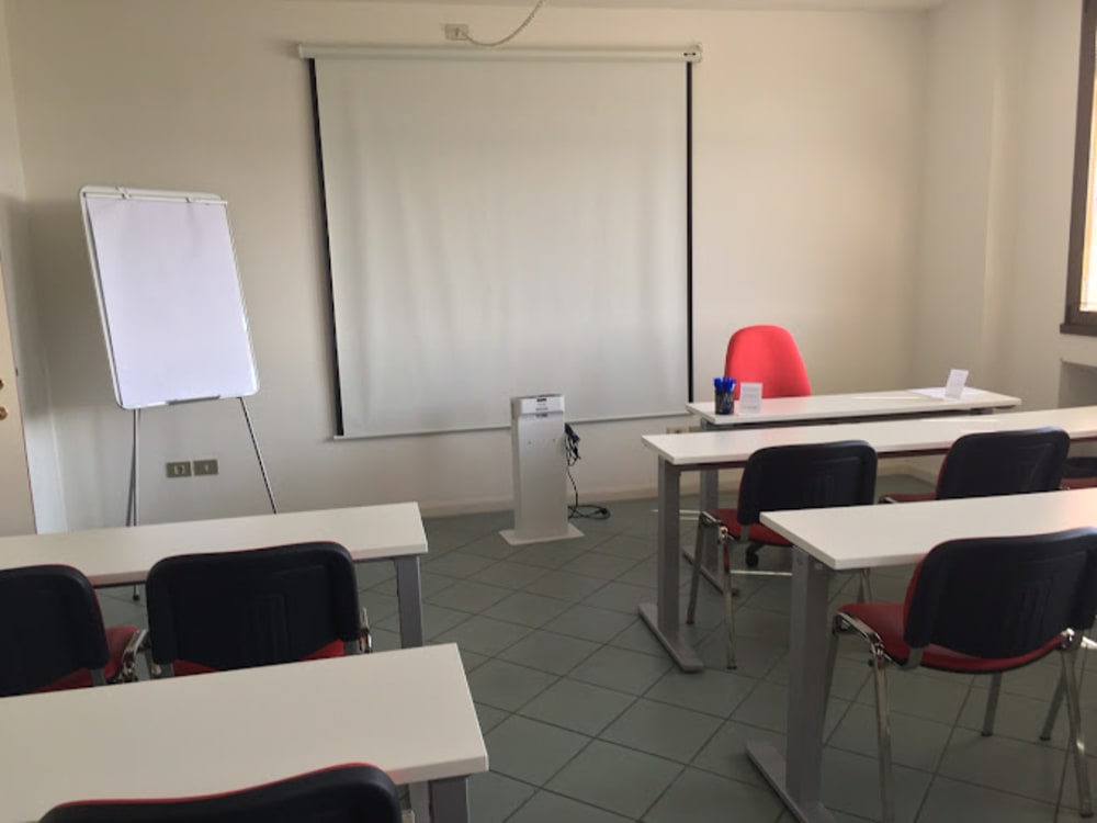 Easy Academy Coworking- Bologna