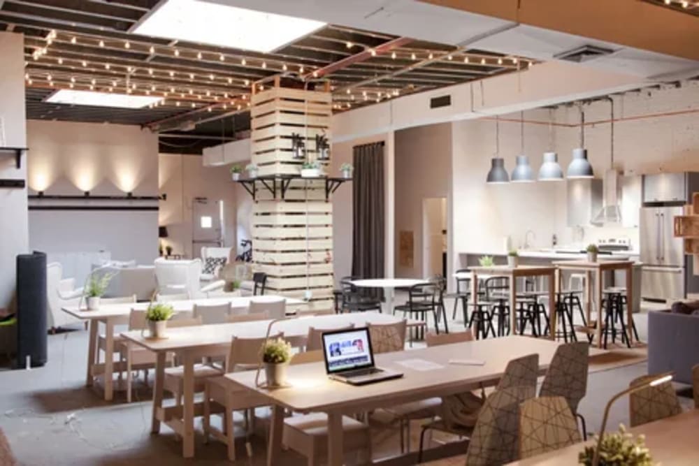 Kendra Helmet Circle Memnagar