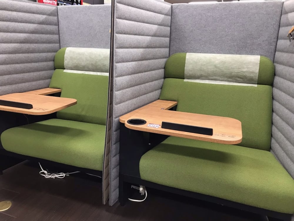 Access Cafe Honmachiten