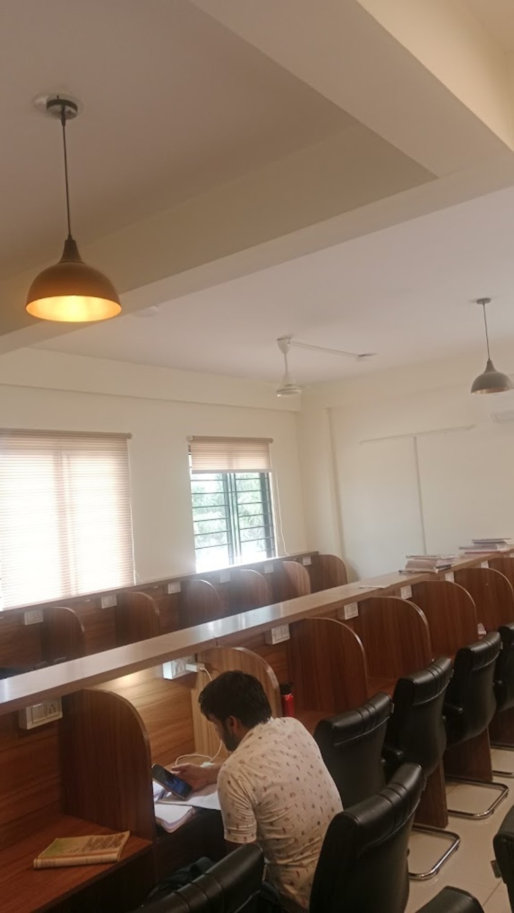 My Desk Library Campus-2nd