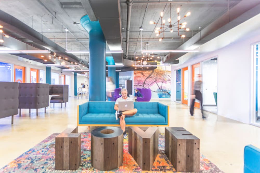 Expansive Groover Stewart Building