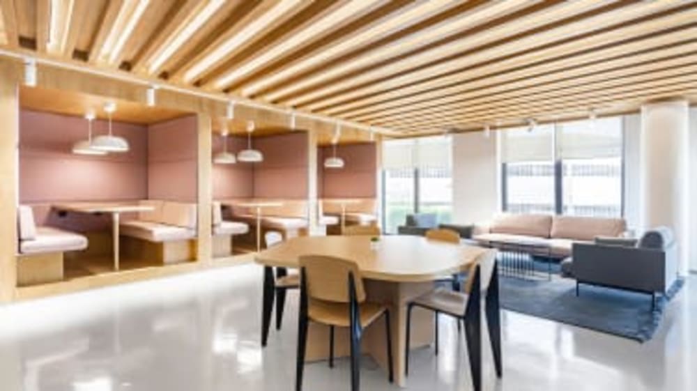 Regus South Quarter Tower Jakarta