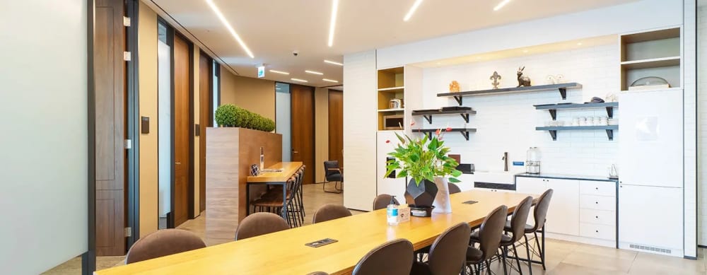 The Executive Centre-International Finance Centre, Three IFC