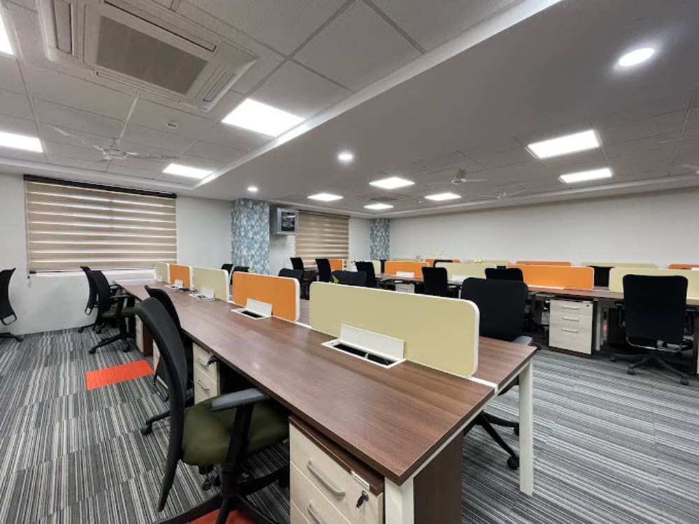 Cubispace Hyundai Building- Lucknow