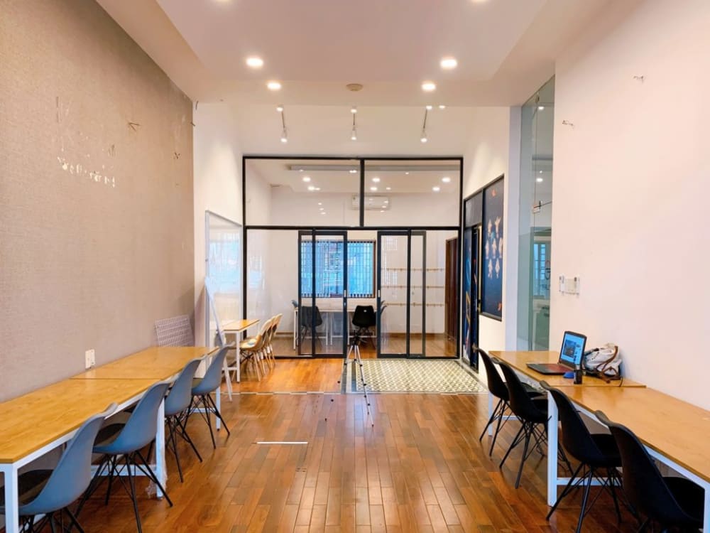 Vuong Tron Giac Art Hub