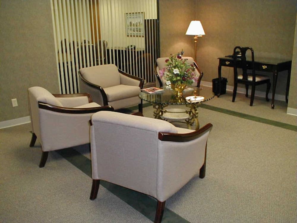 Lynnfield Business Hub