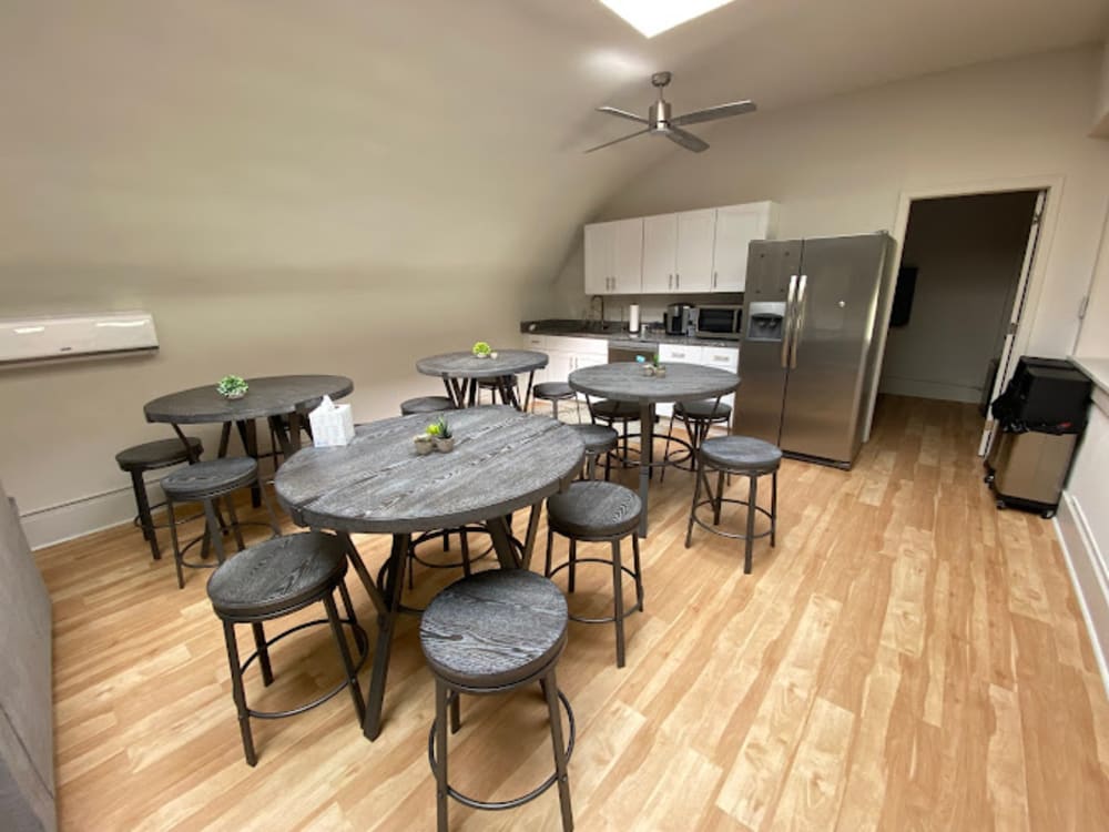 14E Coworking Flex Office Space - Batavia