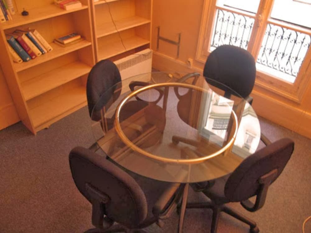 DojoCrea Coworking Space Paris