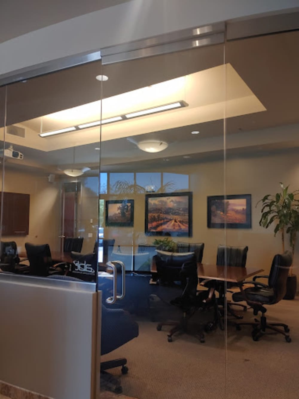 Folsom Business Center