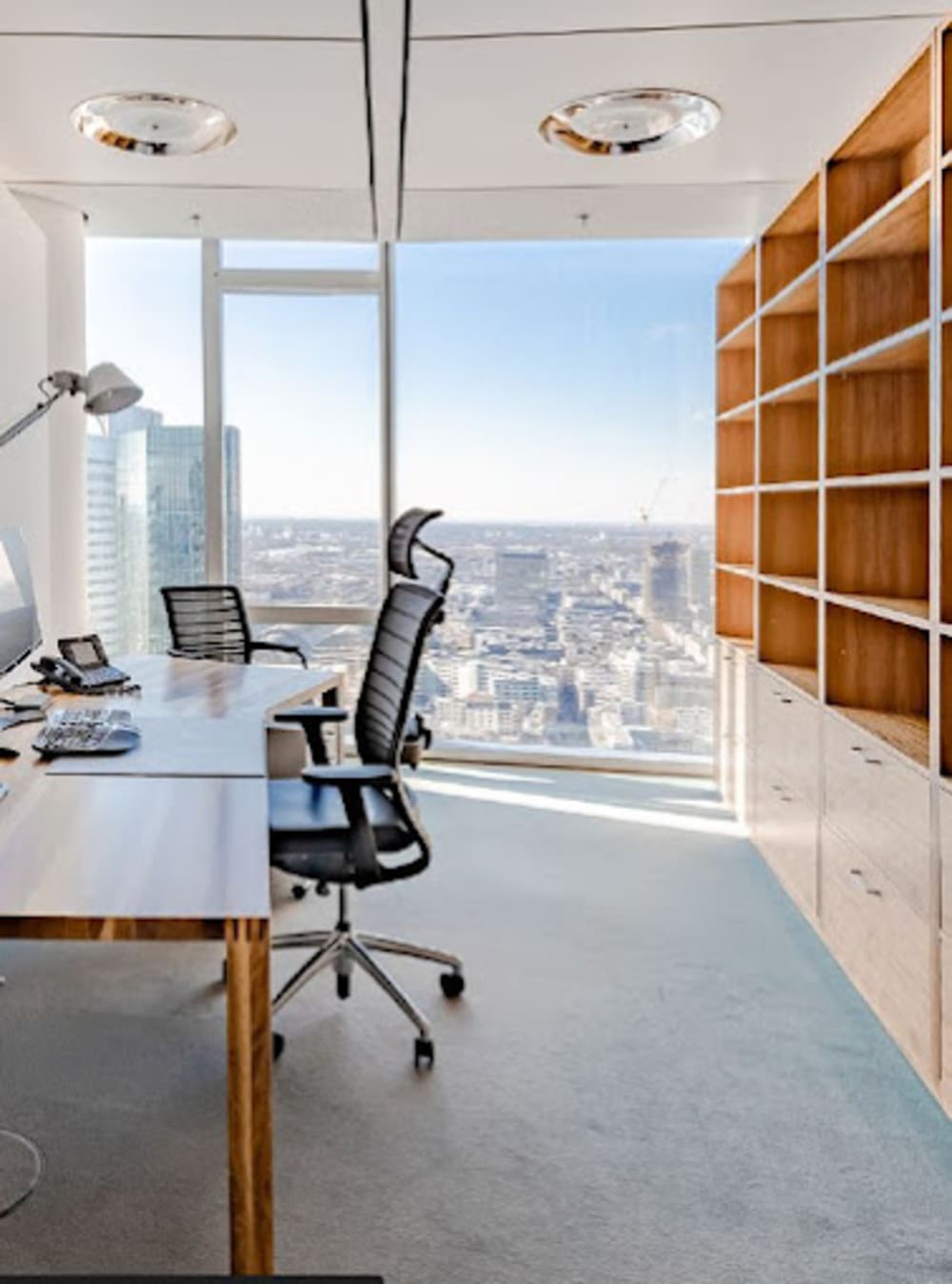 K-1 BusinessClub Main Tower Mainzer