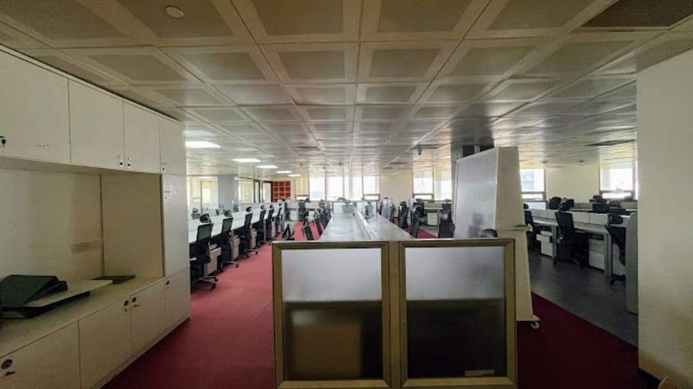 R I L Property PLC- Colombo