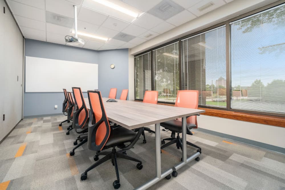 Office Evolution Overland