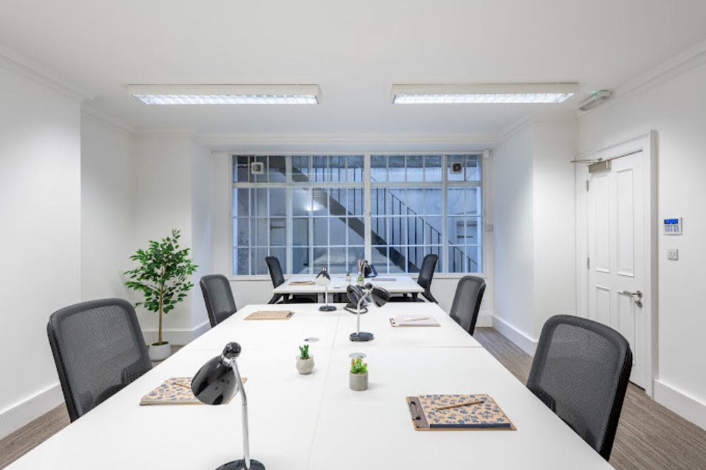 The Boutique 128 Wigmore Street