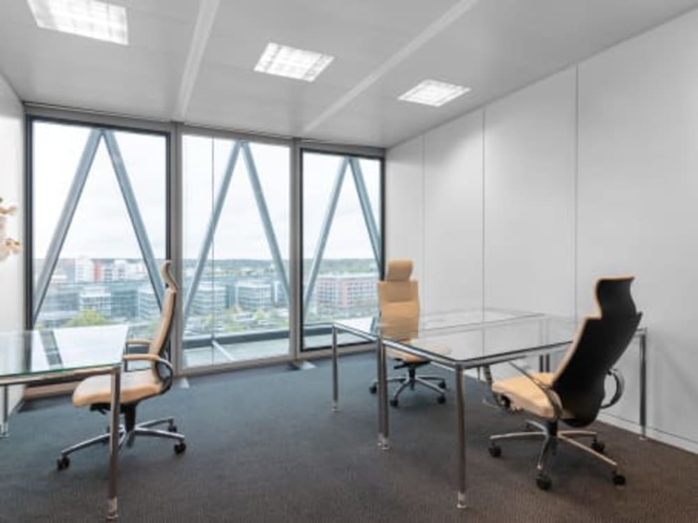 Signature by Regus  Westhafen Tower