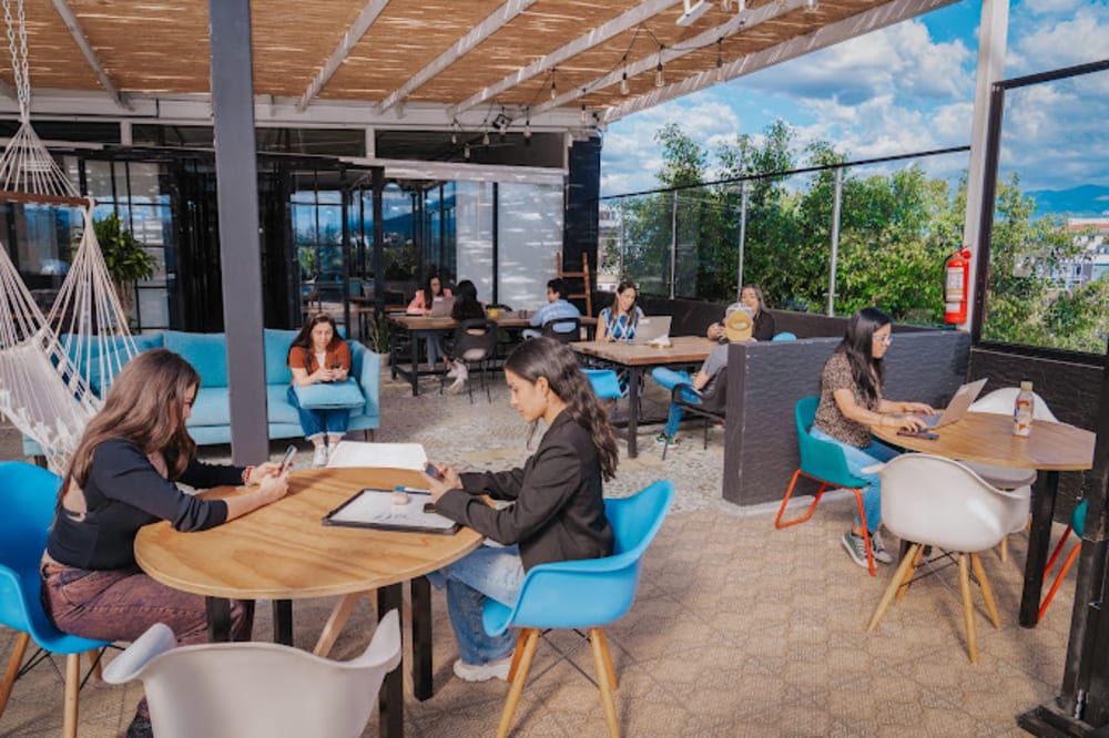 IMPAQTO Coworking - Cumbaya