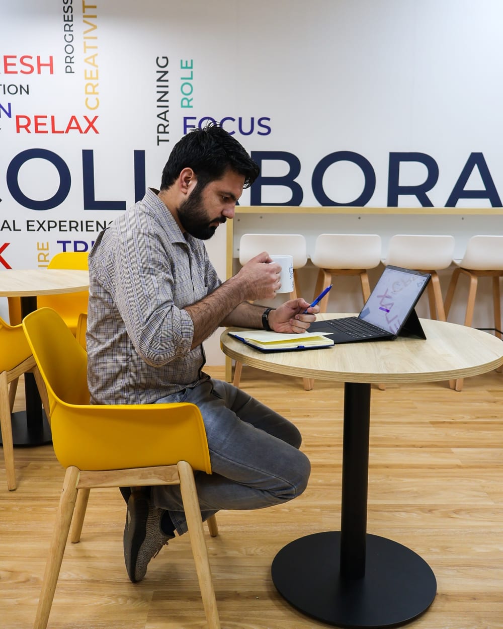 HUB Business Center - Mirqab Mall