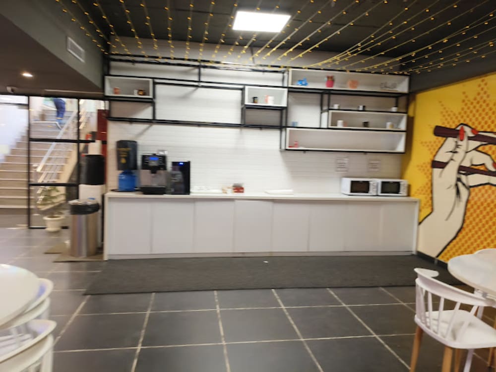 37B ThinkValley Workplaces