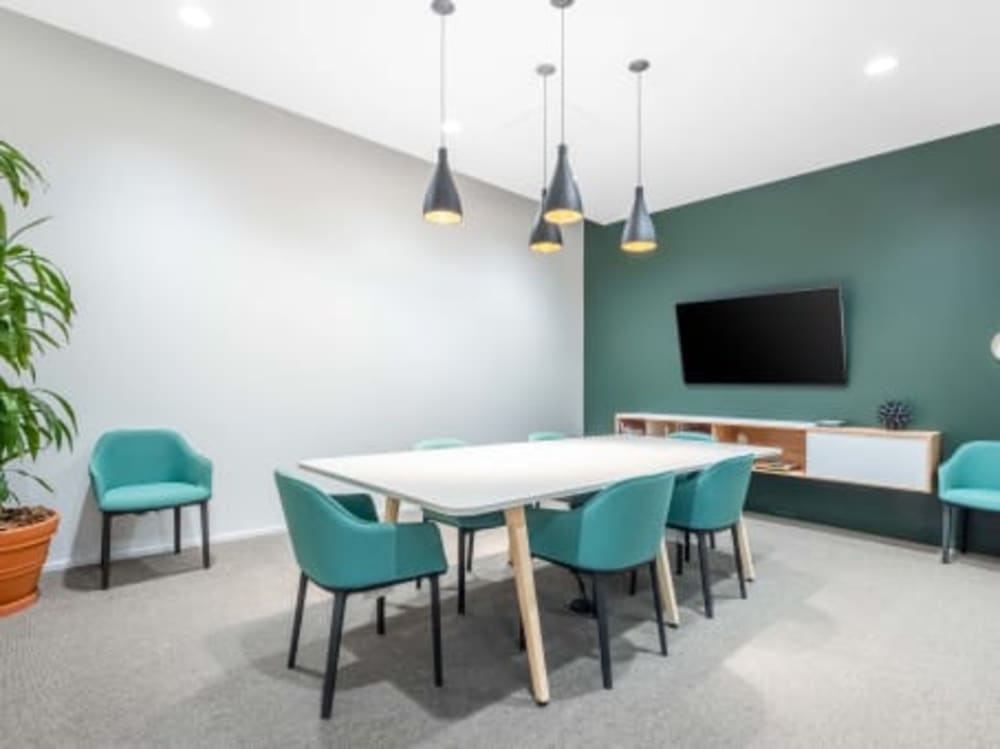 Spaces Triumph Boulevard-Lehi