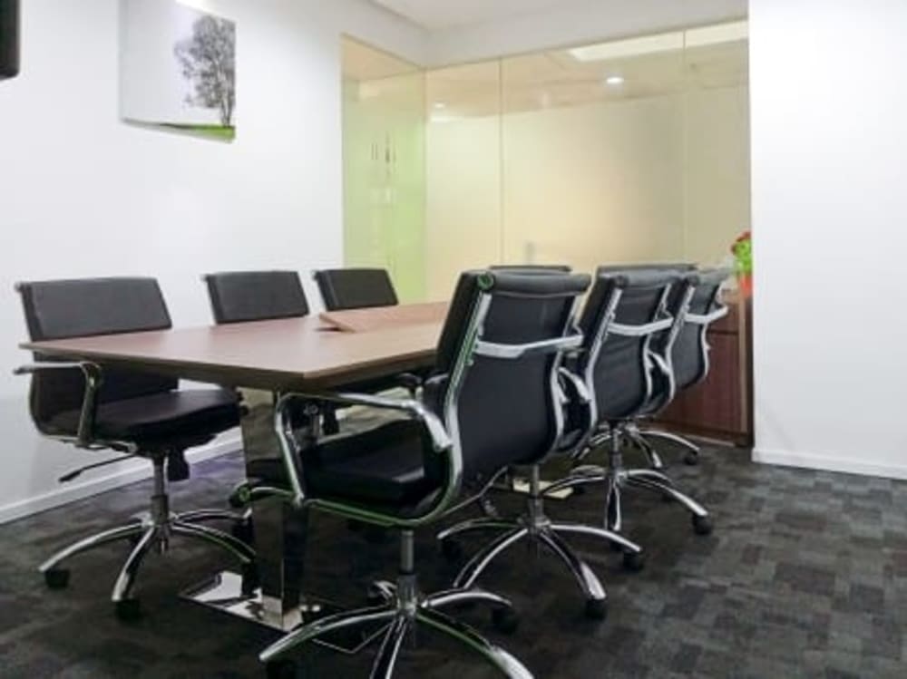 Regus Scientia Business Tangerang