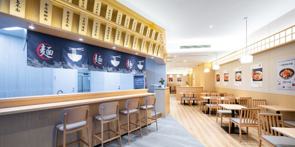 Plaza Premium Lounge BGS Premier Lounge