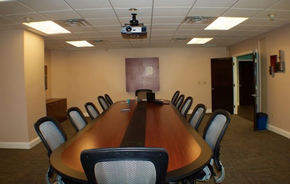 BusinessWise Fourth Ave