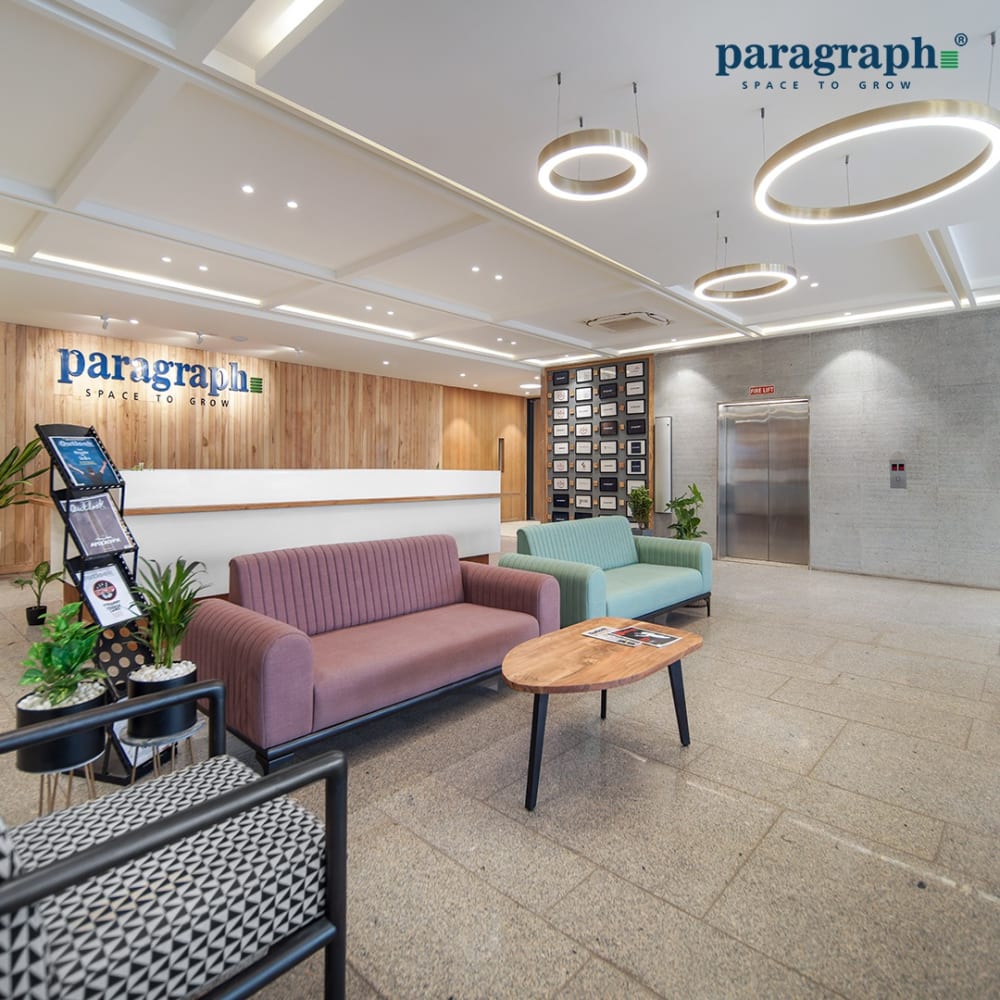 Paragraph Novotel Hotel