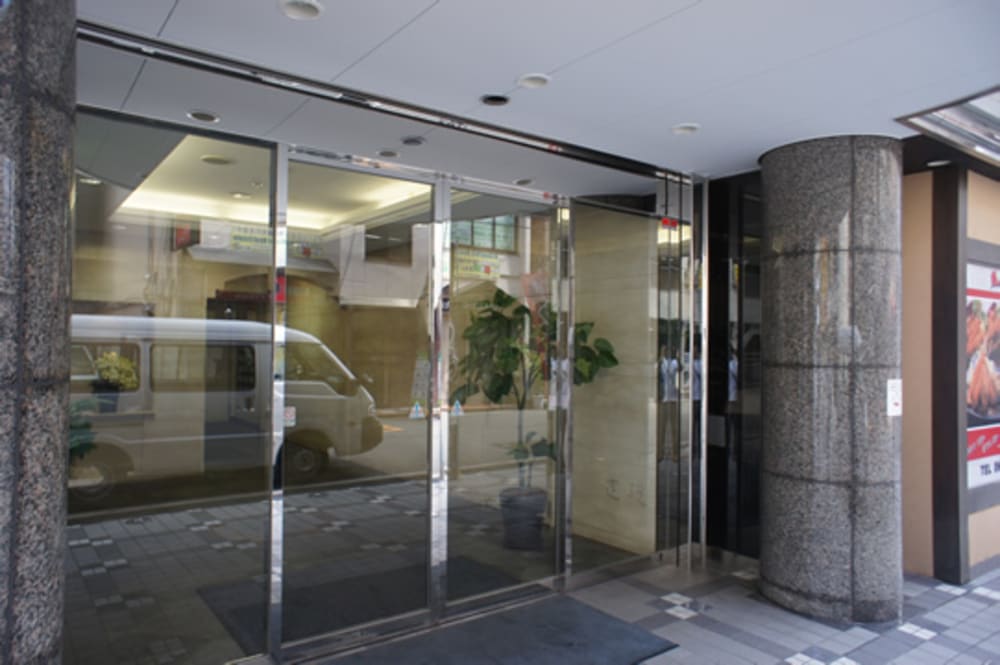 NLC Shin-Osaka Business Zone Building Ⅲ