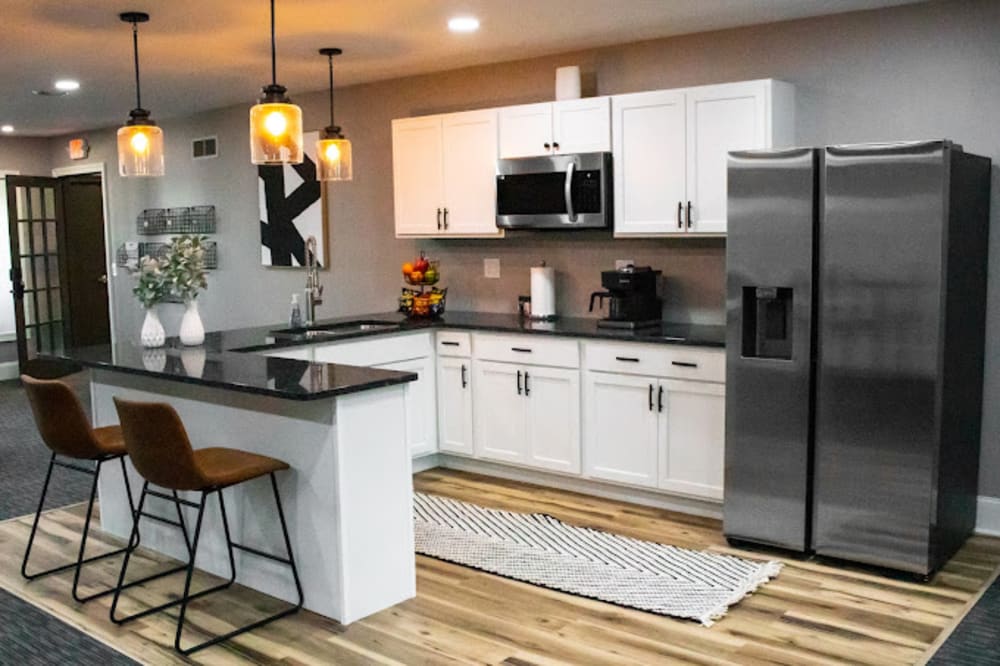 Akron Spaces Riviera-Fairlawn