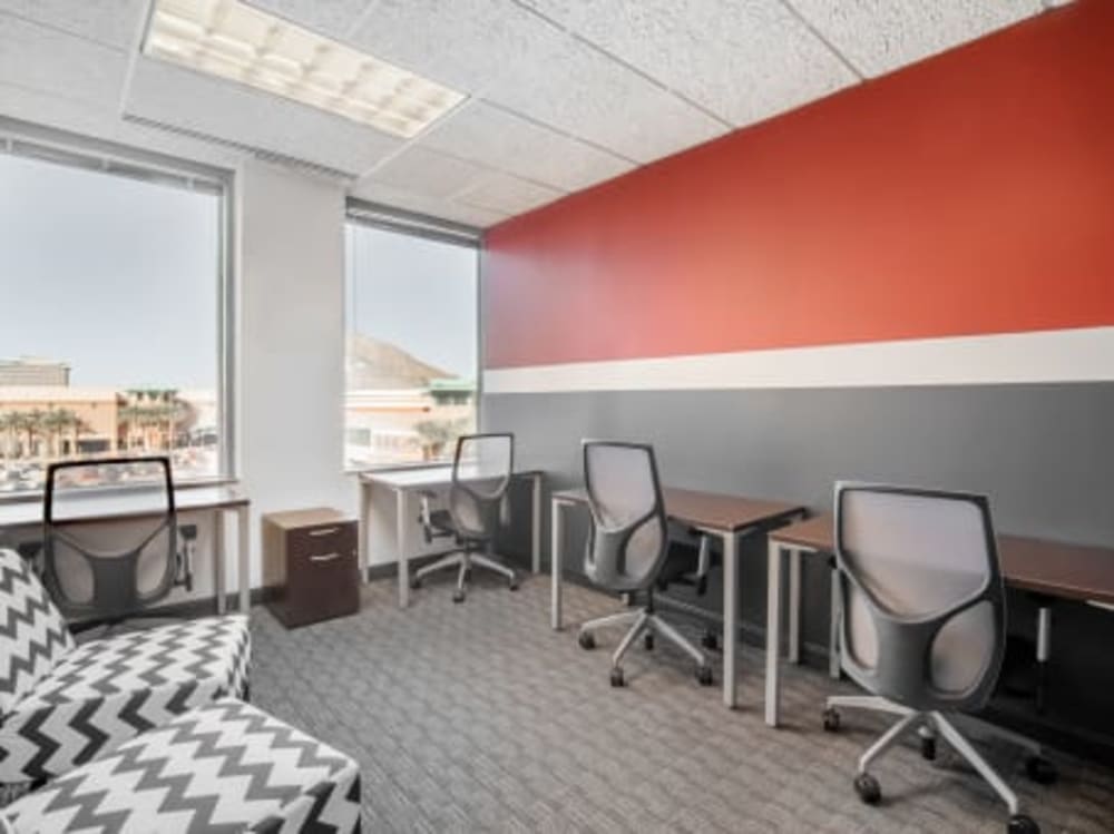 Regus Fashion Square