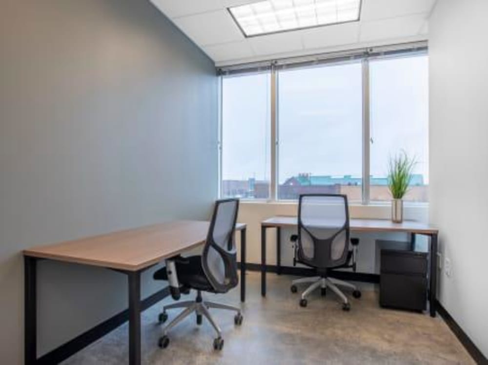 Regus Brownsboro Crossing