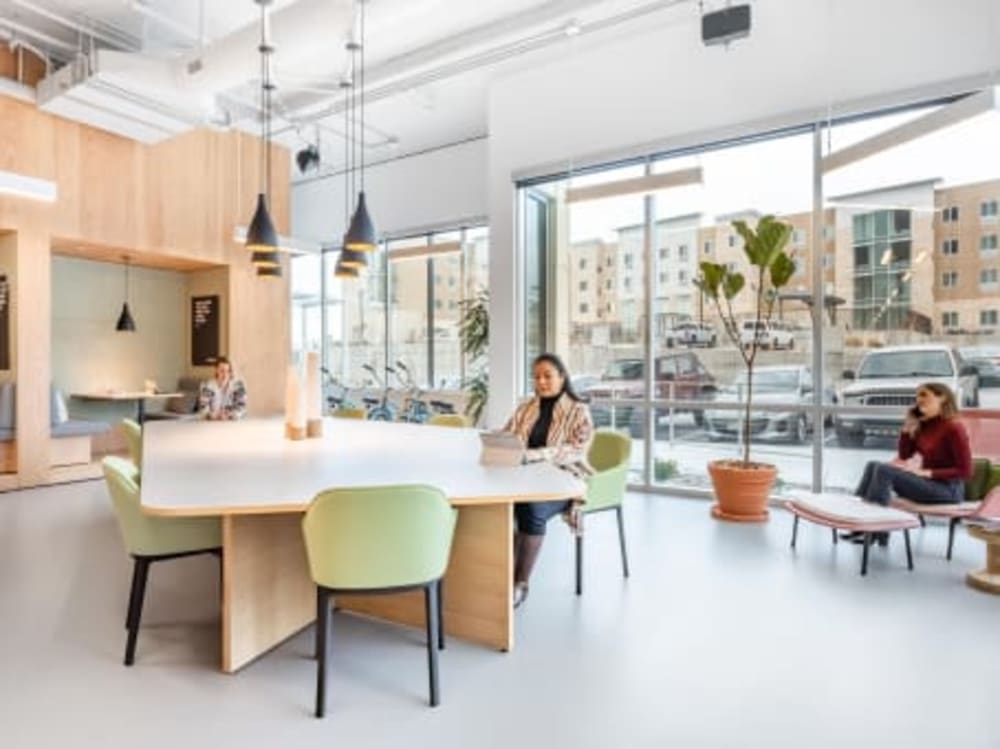 Spaces Triumph Boulevard-Lehi