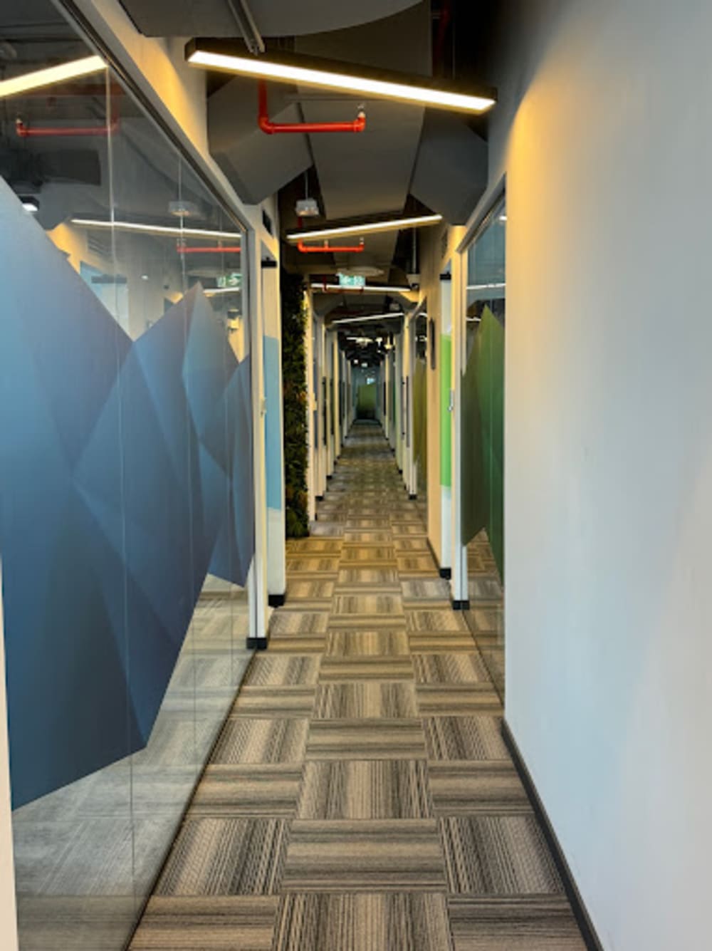 Czar Workspace Business Center