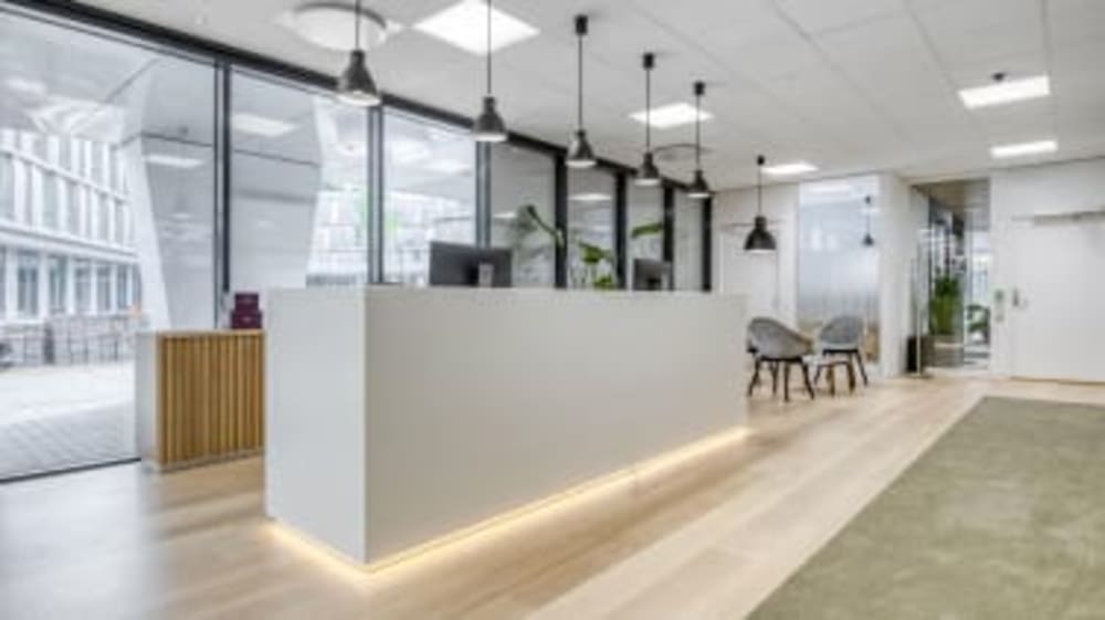 Regus Flesland Airport