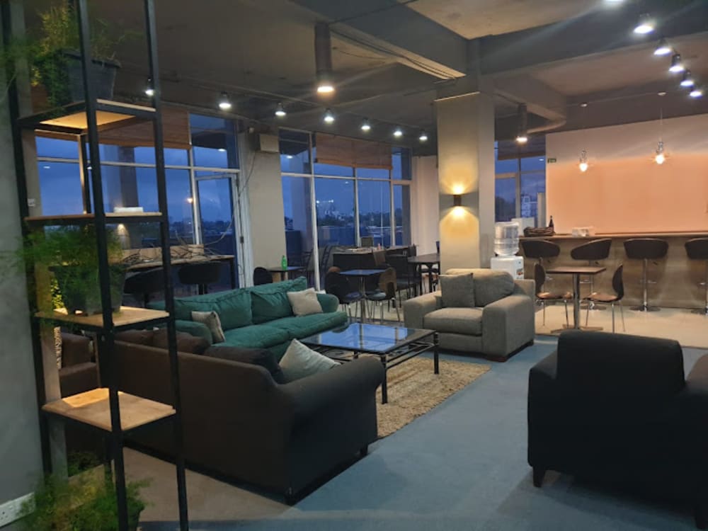 Business Centre- Nugegoda