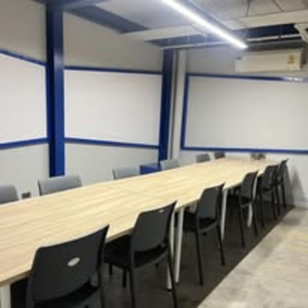 BIG Co-Working - Huai Khwang