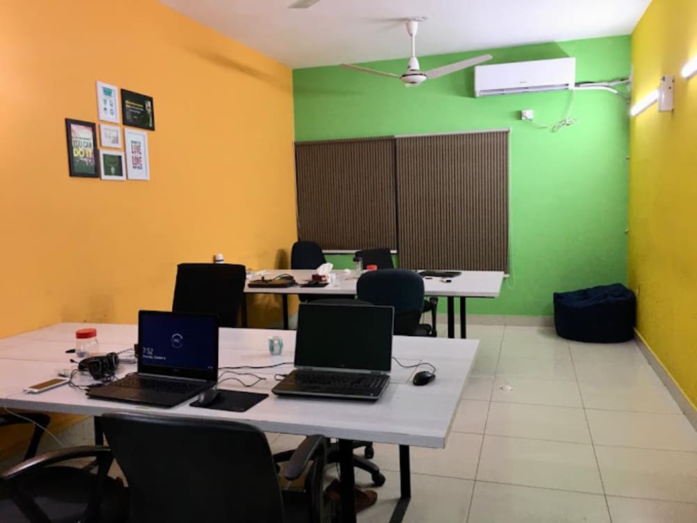 co workingclan Karachi