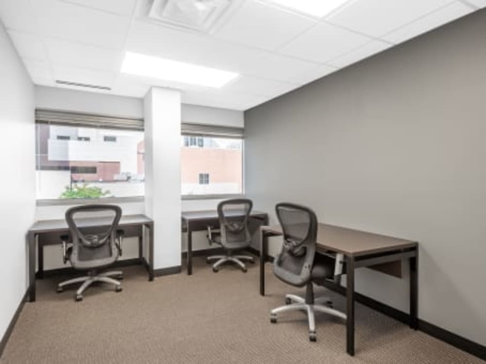 Regus Michigan Avenue-Lansing