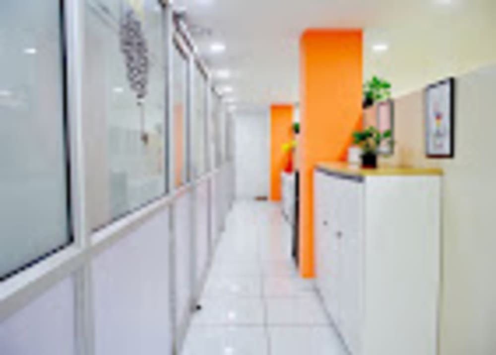 Hustle Cowork Delhi Anand Vihar