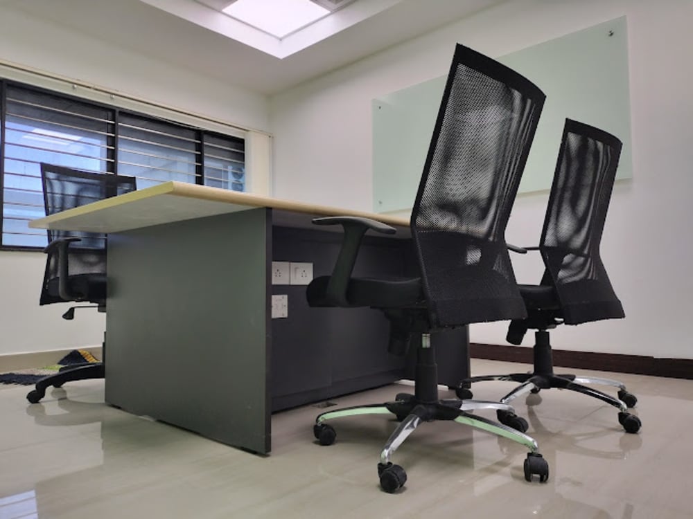 Qubebizz Spencer Plaza- Chennai