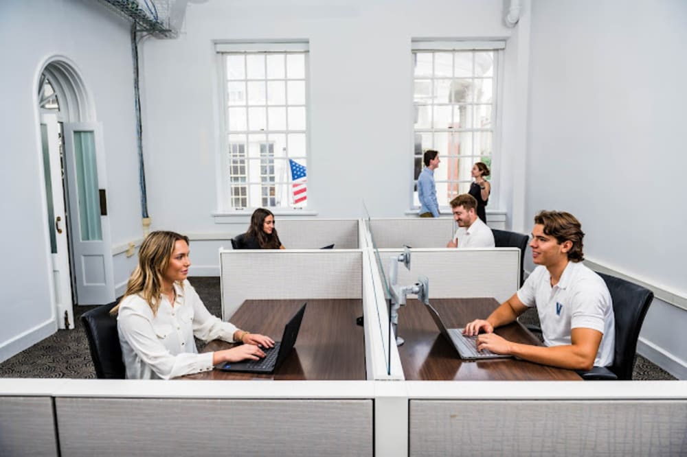 Incutate 226 Walnut St