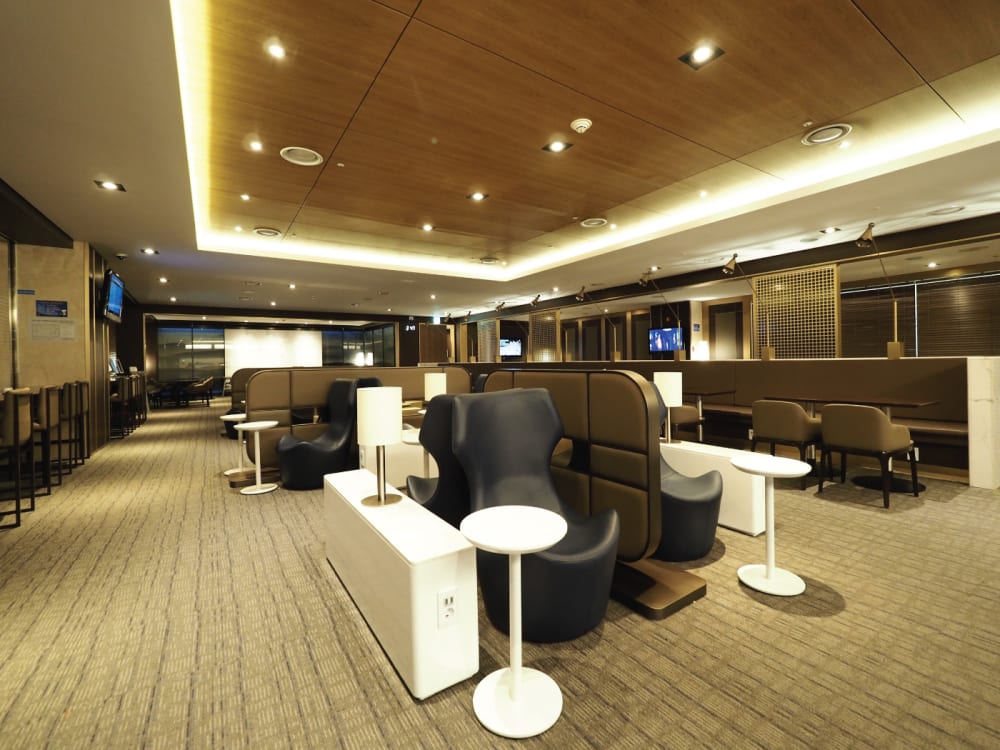 Plaza Premium Lounge Skyhub Lounge International Departures