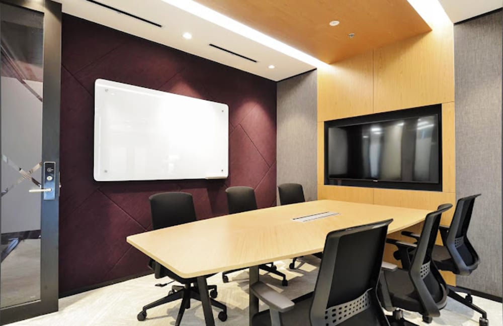 Compass Offices Landmark 81