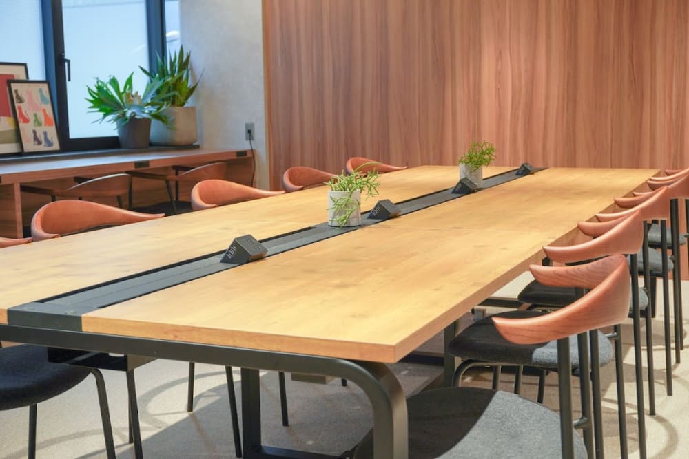 LOF WORKSPACE Shinbashi Onarimon