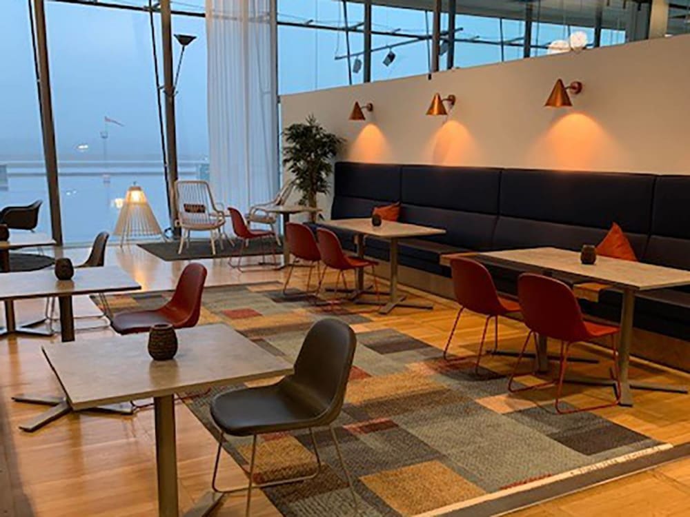 Plaza Premium Lounge The Lounge By Menzies