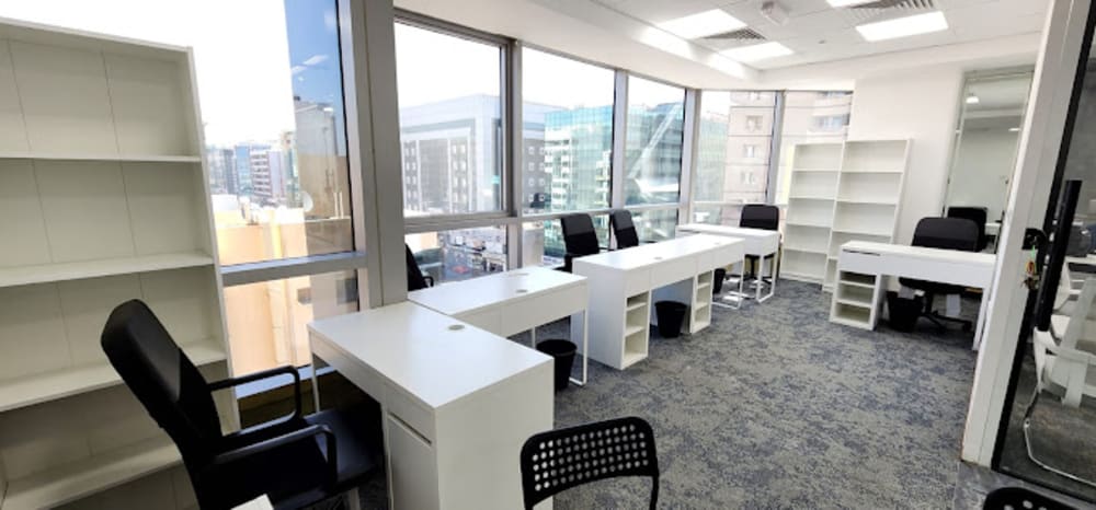 AL EKHTYAR AL MUMAYZ BUSINESS CENTER